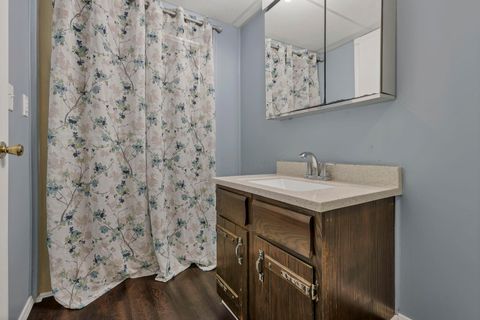 Tiny photo for 1825 Zimmer Street, Lancaster, OH 43130 (MLS # 226007348)