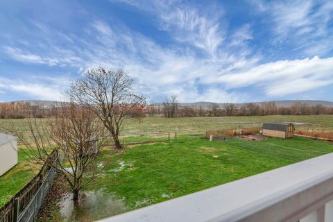 Tiny photo for 1825 Zimmer Street, Lancaster, OH 43130 (MLS # 226007348)