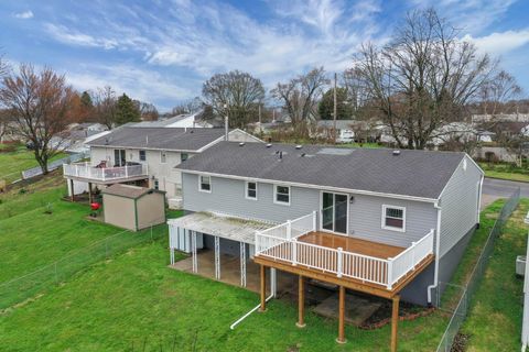 Tiny photo for 1825 Zimmer Street, Lancaster, OH 43130 (MLS # 226007348)