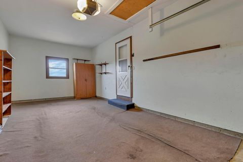 Tiny photo for 1825 Zimmer Street, Lancaster, OH 43130 (MLS # 226007348)