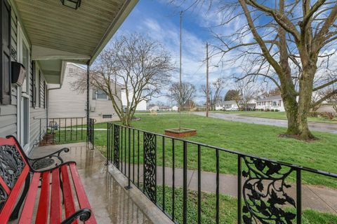 Tiny photo for 1825 Zimmer Street, Lancaster, OH 43130 (MLS # 226007348)