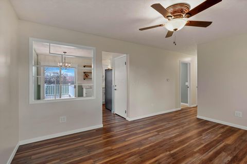 Tiny photo for 1825 Zimmer Street, Lancaster, OH 43130 (MLS # 226007348)