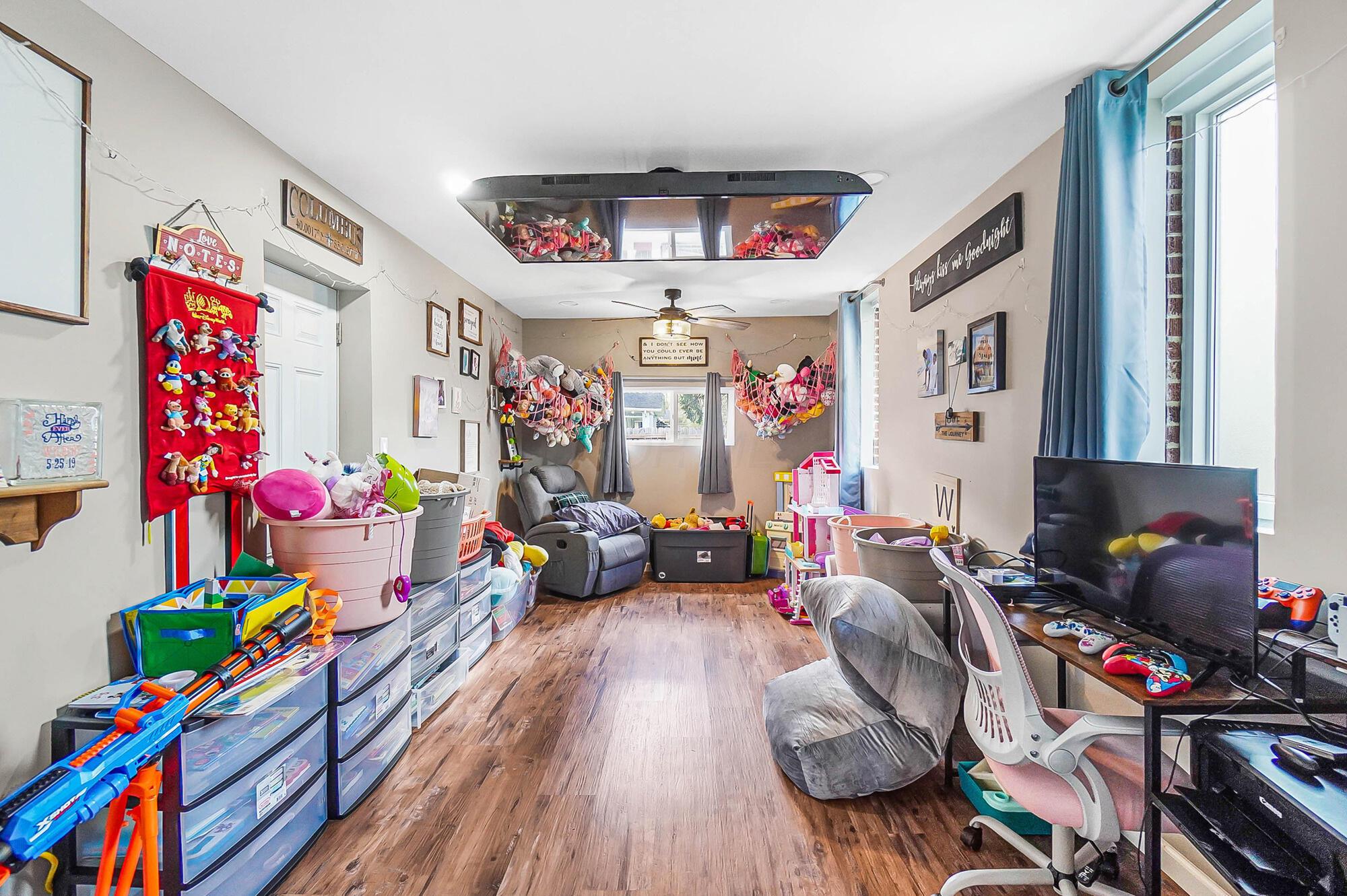 3033 Wicklow Road, Columbus, Ohio image 18