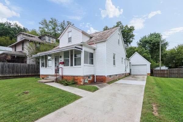 396 N ORCHARD ST, LOGAN, OH 43138 - Image ef37ca892500aabefec86afa72cf8d8e/3973788235