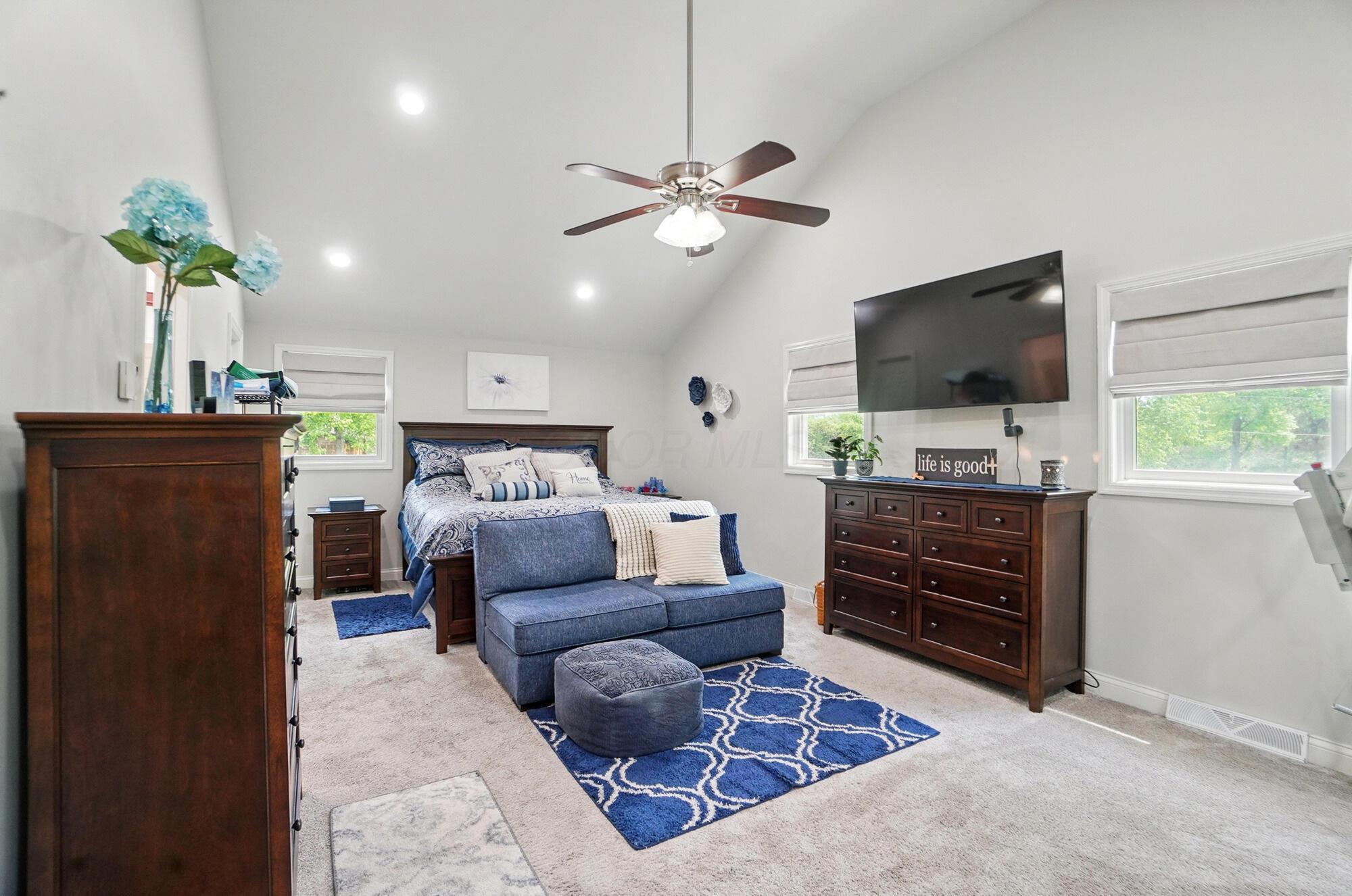 5336 Rocky Creek Drive, Grove City, Ohio image 17