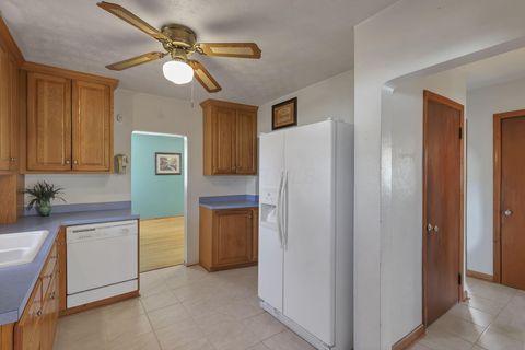 Tiny photo for 1417 Brown Road, Columbus, OH 43223 (MLS # 225045169)