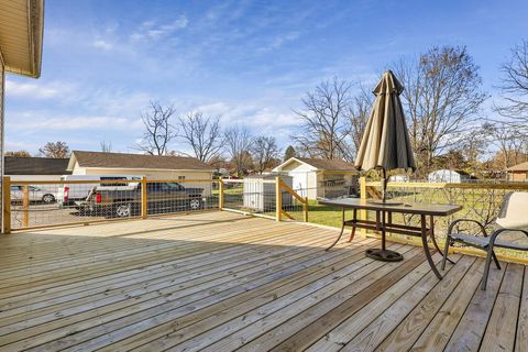 Tiny photo for 1417 Brown Road, Columbus, OH 43223 (MLS # 225045169)