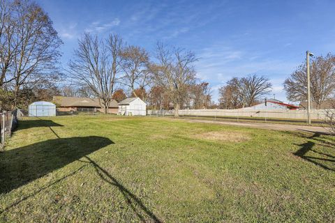 Tiny photo for 1417 Brown Road, Columbus, OH 43223 (MLS # 225045169)