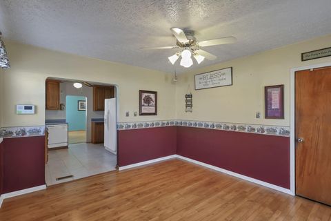 Tiny photo for 1417 Brown Road, Columbus, OH 43223 (MLS # 225045169)