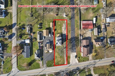 Tiny photo for 1417 Brown Road, Columbus, OH 43223 (MLS # 225045169)