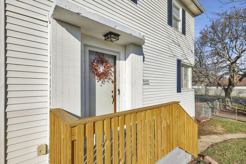 Tiny photo for 1417 Brown Road, Columbus, OH 43223 (MLS # 225045169)