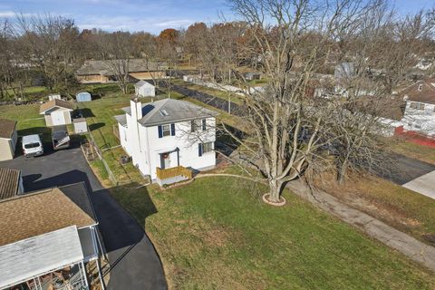 Tiny photo for 1417 Brown Road, Columbus, OH 43223 (MLS # 225045169)