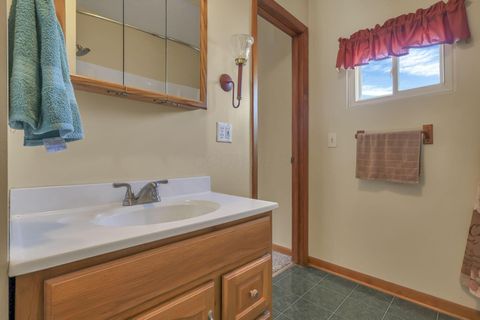 Tiny photo for 1417 Brown Road, Columbus, OH 43223 (MLS # 225045169)