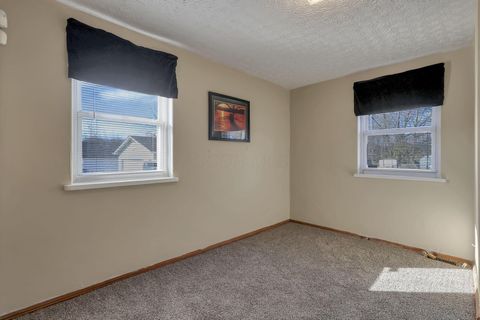 Tiny photo for 1417 Brown Road, Columbus, OH 43223 (MLS # 225045169)