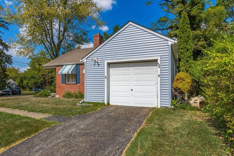 Photo of 544 N Selby Boulevard, Worthington, OH 43085 (MLS # 225035587)