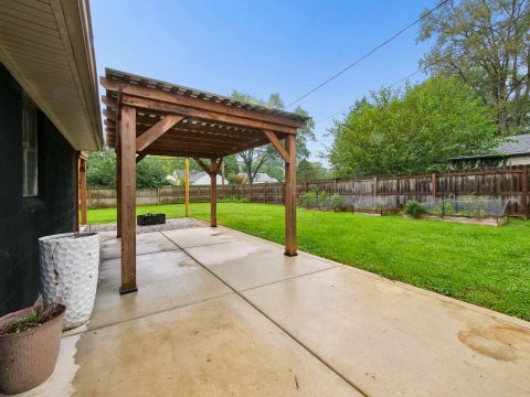 Tiny photo for 509 Wetmore Road, Columbus, OH 43214 (MLS # 226036298)
