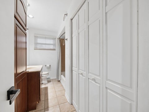 Tiny photo for 509 Wetmore Road, Columbus, OH 43214 (MLS # 226036298)