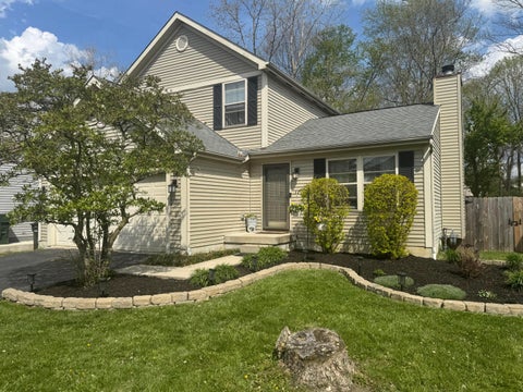 Homes For Sale - 844 Windy Hill Lane<br/> Galloway, OH 43119