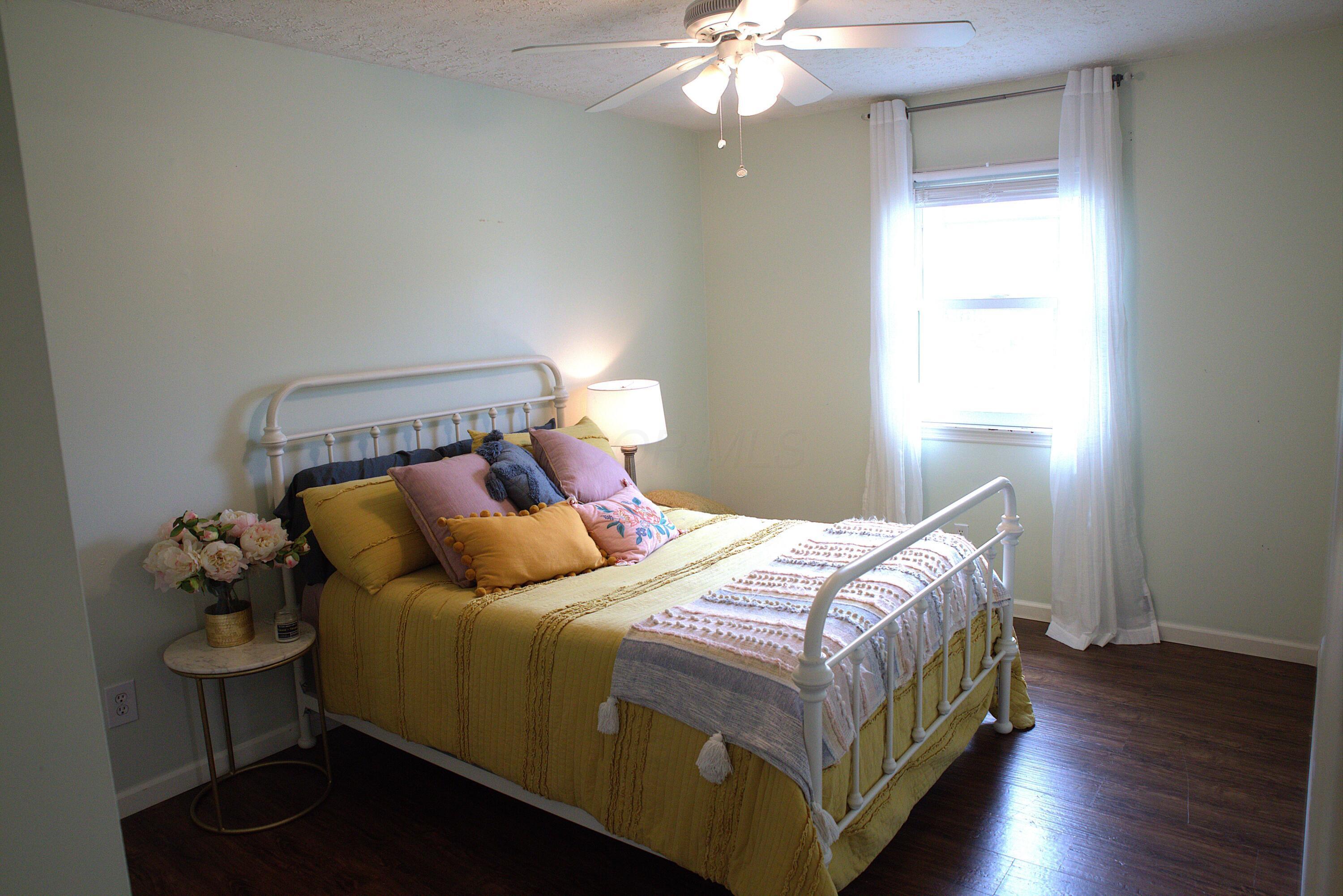 1782 Hawthorne Parkway, Grove City, Ohio image 24