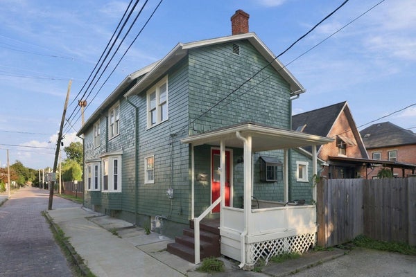 581 LATHROP ST, COLUMBUS, OH 43206 - Image ef8fd33abc2e30c17e05096fa939c3c3/1251083474