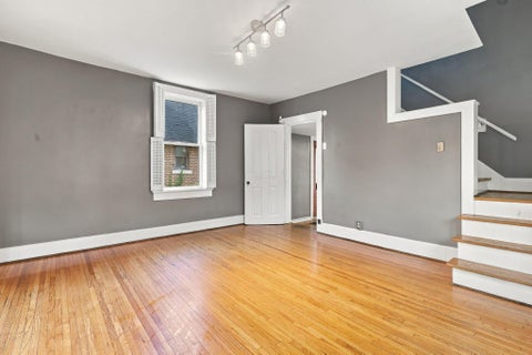 Tiny photo for 581 Lathrop Street, Columbus, OH 43206 (MLS # 226036672)