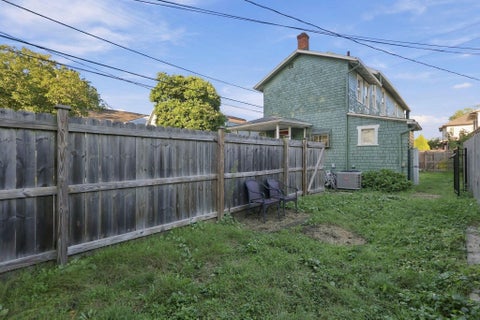 Tiny photo for 581 Lathrop Street, Columbus, OH 43206 (MLS # 226036672)