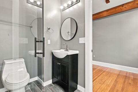 Tiny photo for 581 Lathrop Street, Columbus, OH 43206 (MLS # 226036672)