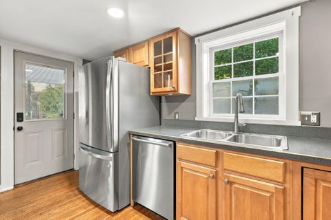 Tiny photo for 581 Lathrop Street, Columbus, OH 43206 (MLS # 226036672)
