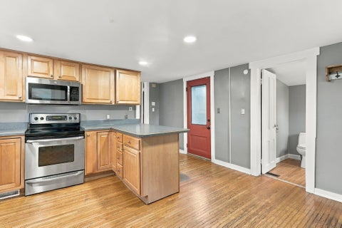 Tiny photo for 581 Lathrop Street, Columbus, OH 43206 (MLS # 226036672)
