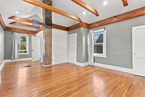 Tiny photo for 581 Lathrop Street, Columbus, OH 43206 (MLS # 226036672)