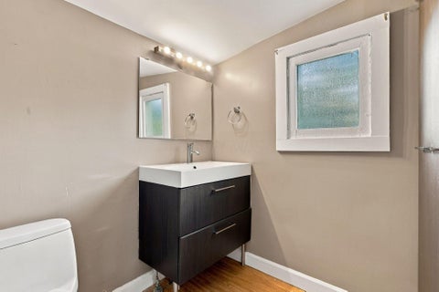 Tiny photo for 581 Lathrop Street, Columbus, OH 43206 (MLS # 226036672)