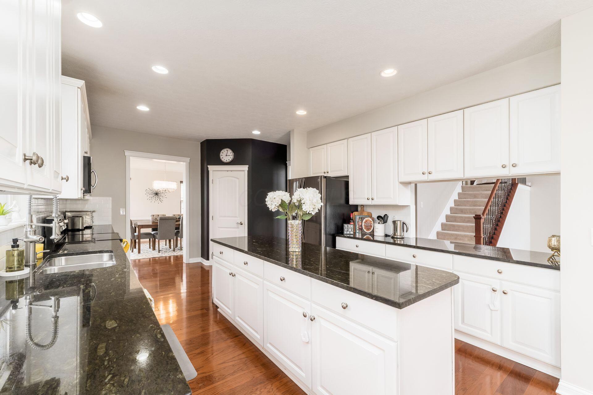 7165 Upper Clarenton Drive, New Albany, Ohio image 16