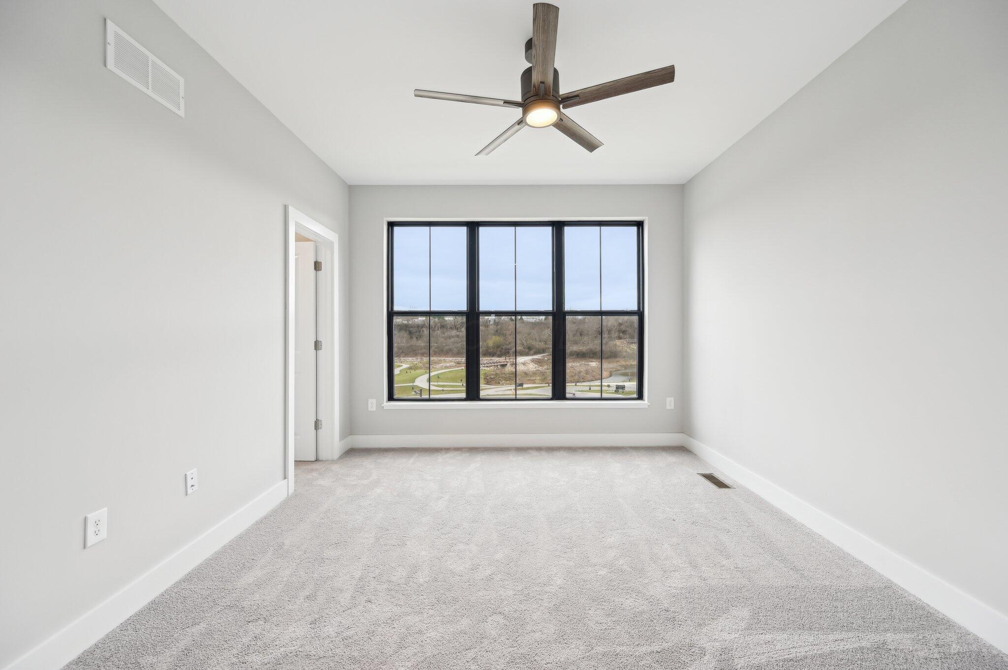 2250 Quarry Trails Drive, Columbus, Ohio image 22