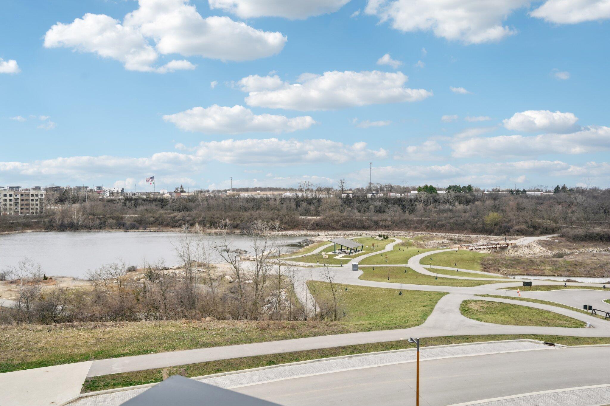 2250 Quarry Trails Drive, Columbus, Ohio image 29