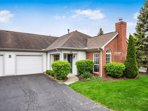 Photo of 3664 Colonial Drive, Hilliard, OH 43026 (MLS # 226012935)