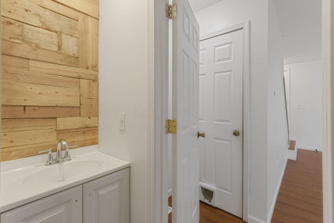 Tiny photo for 1868 Stanhope Drive 1 #1, Newark, OH 43055 (MLS # 226025934)