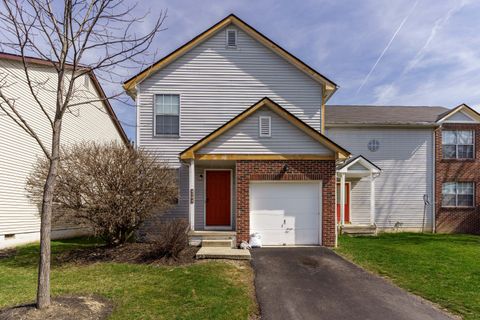 Photo of 4794 Prince Charles Way 15A #15A, Hilliard, OH 43026 (MLS # 224016375)