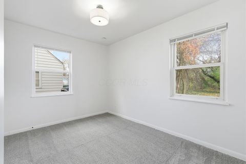 Tiny photo for 228 S Ashburton Road, Columbus, OH 43213 (MLS # 225045050)