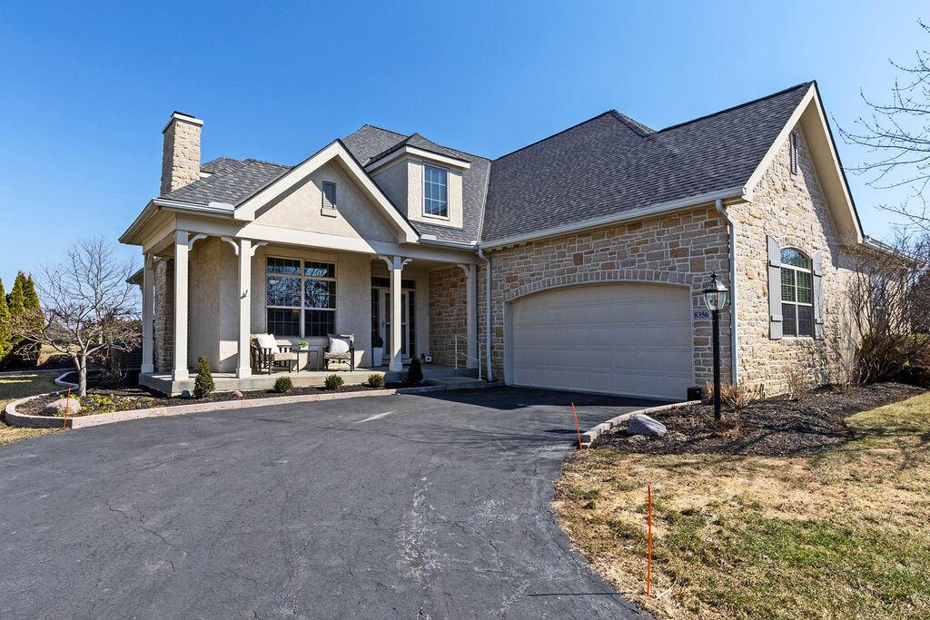 8356 Dolman Drive, Powell, Ohio image 1