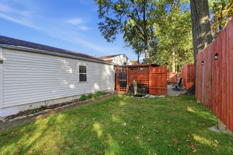 Tiny photo for 1556 Lexdale Court, Reynoldsburg, OH 43068 (MLS # 226040967)