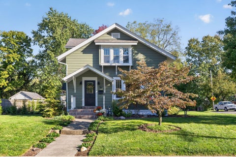 Photo of 96 Parkview Avenue, Westerville, OH 43081 (MLS # 226039202)