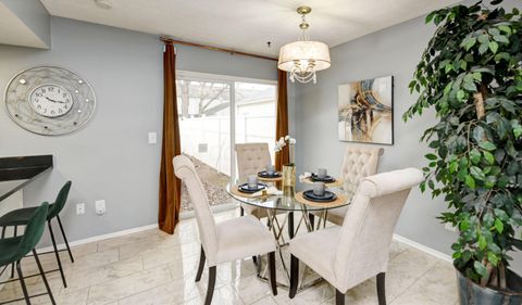 Tiny photo for 321 Northgate Court B #B, Westerville, OH 43081 (MLS # 226000827)