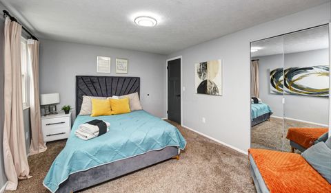 Tiny photo for 321 Northgate Court B #B, Westerville, OH 43081 (MLS # 226000827)