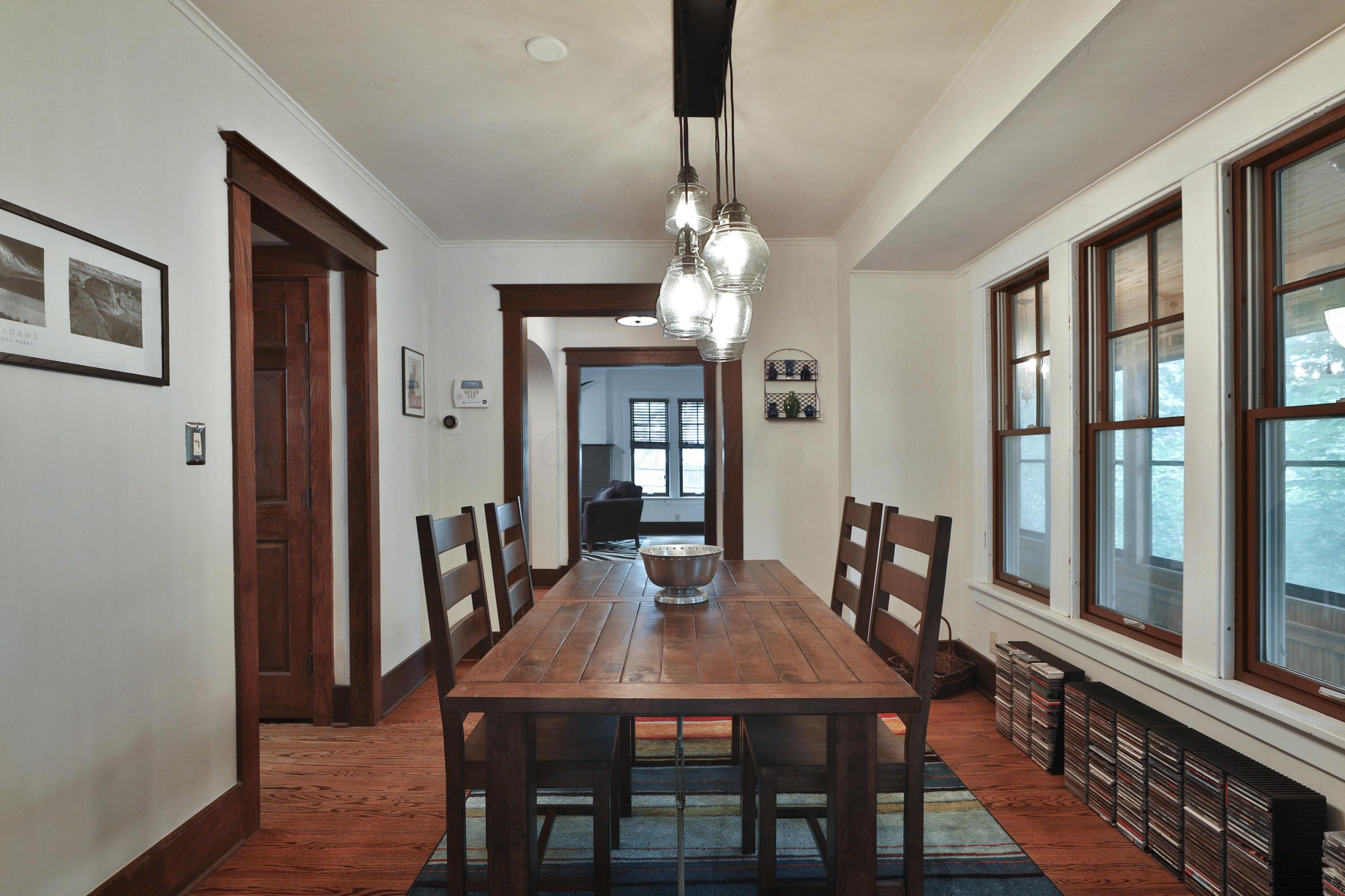 2663 Glen Echo Drive, Columbus, Ohio image 11