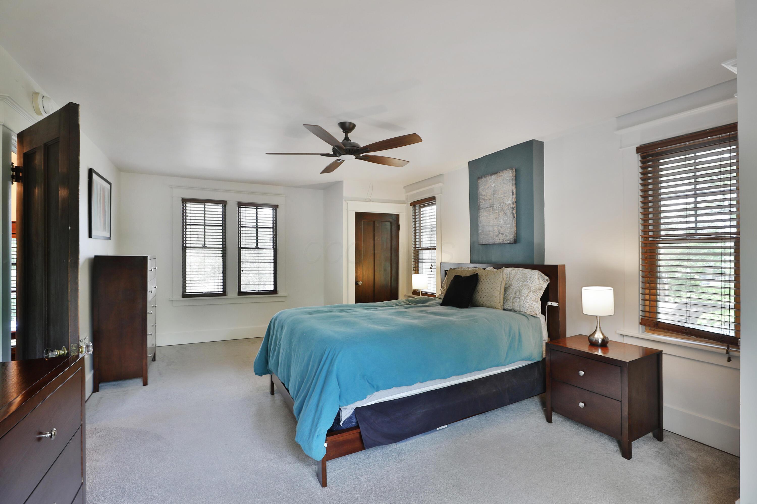2663 Glen Echo Drive, Columbus, Ohio image 32