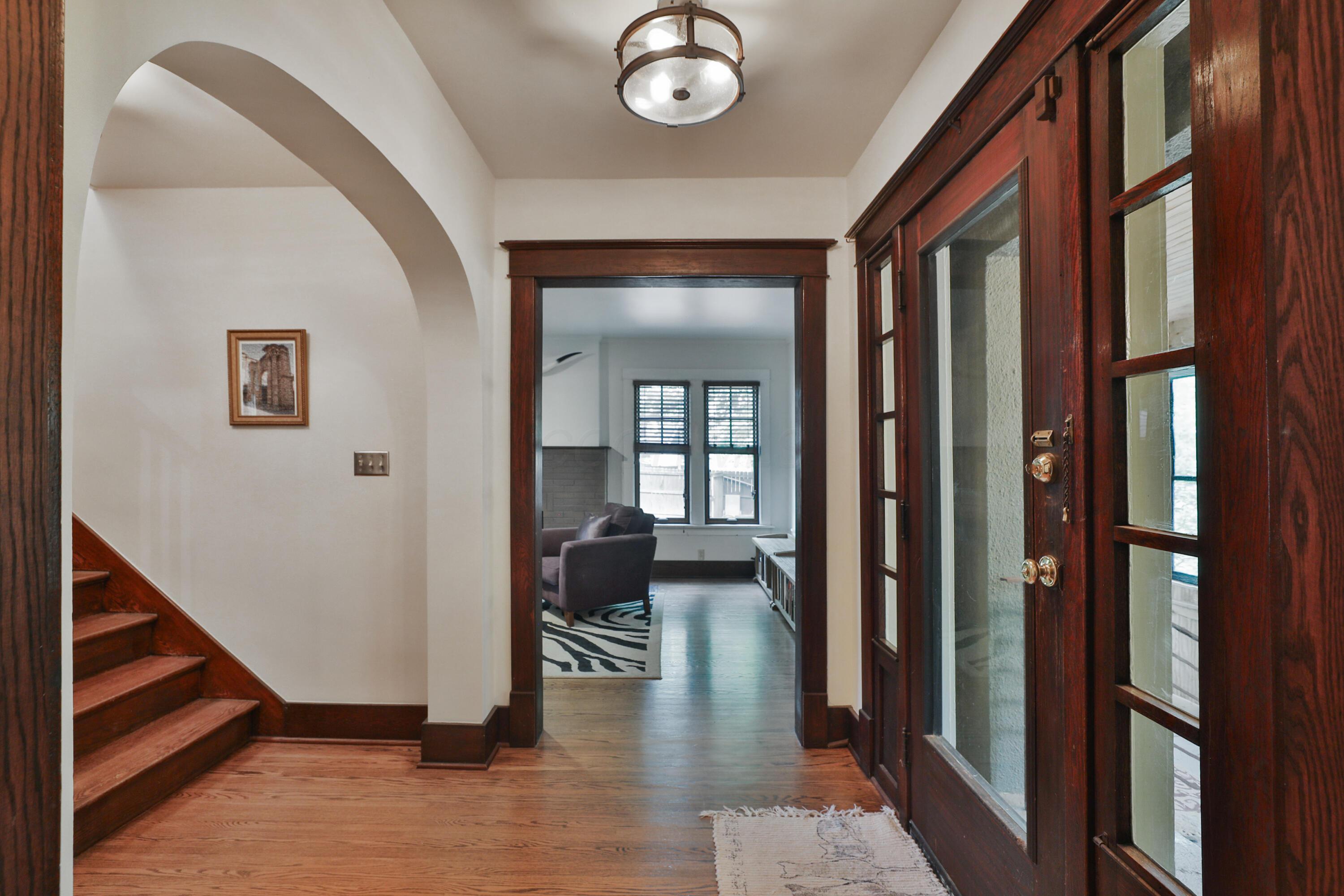 2663 Glen Echo Drive, Columbus, Ohio image 5