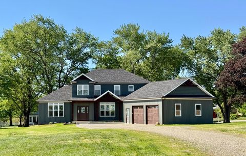 Photo of 970 Lakefork Road NE, Utica, OH 43080 (MLS # 226016837)