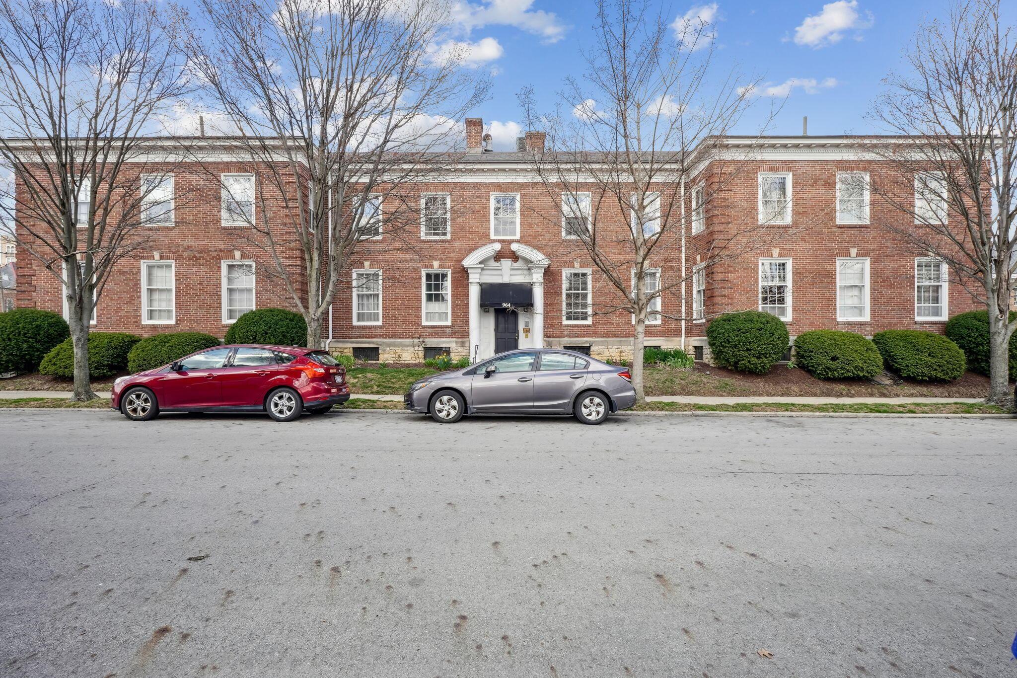 964 Madison Avenue #A, Columbus, Ohio image 2