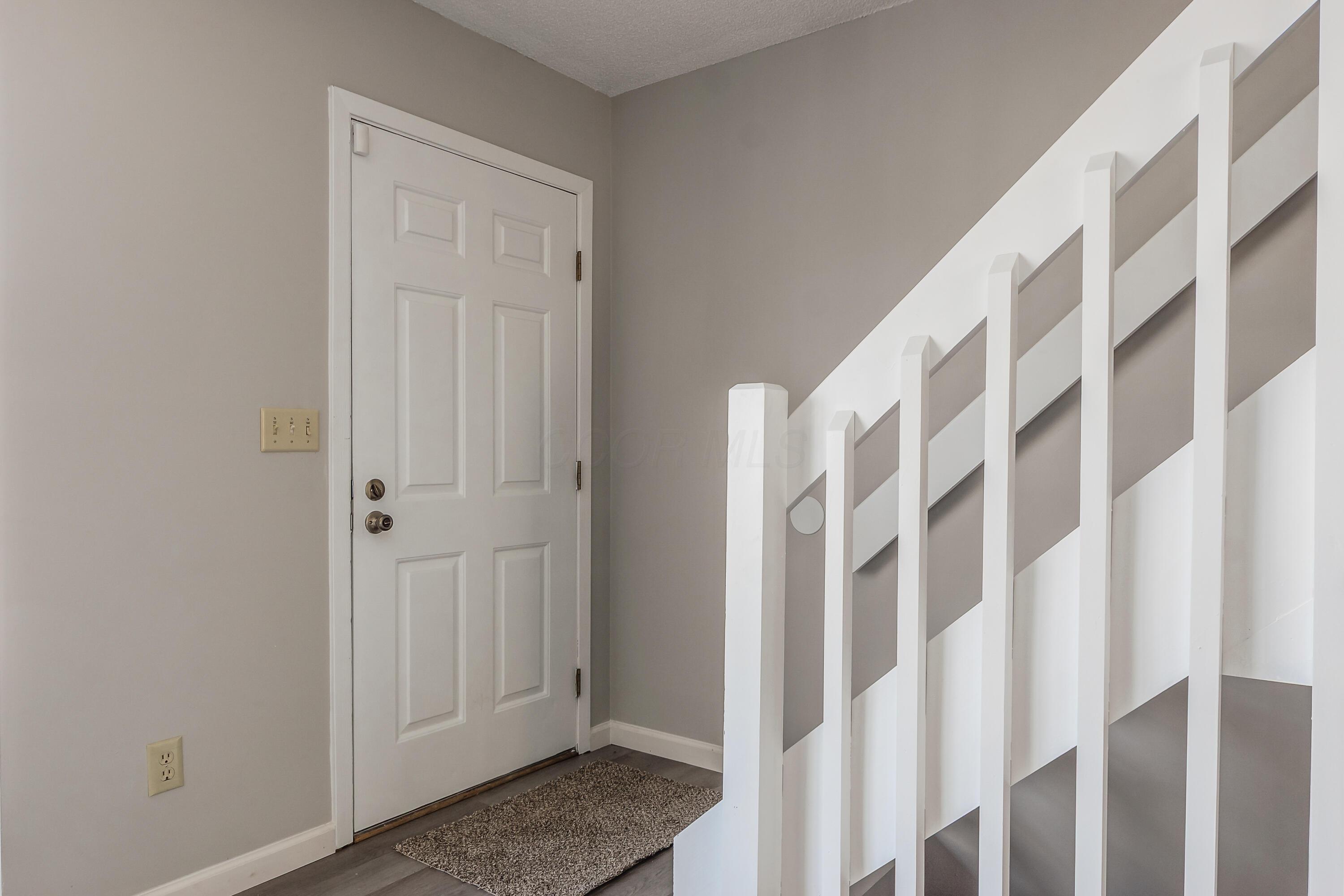 4913 Stoneybrook Boulevard #21A, Hilliard, Ohio image 17