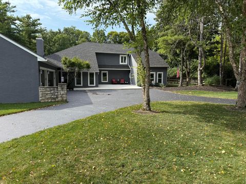 Photo of 7140 Cook Road, Powell, OH 43065 (MLS # 225038758)